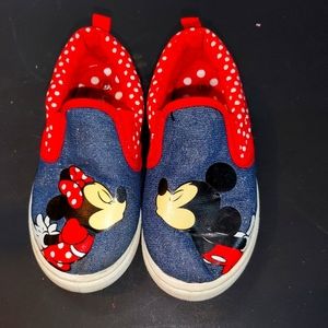 Minnie/Mickey mouse shoes